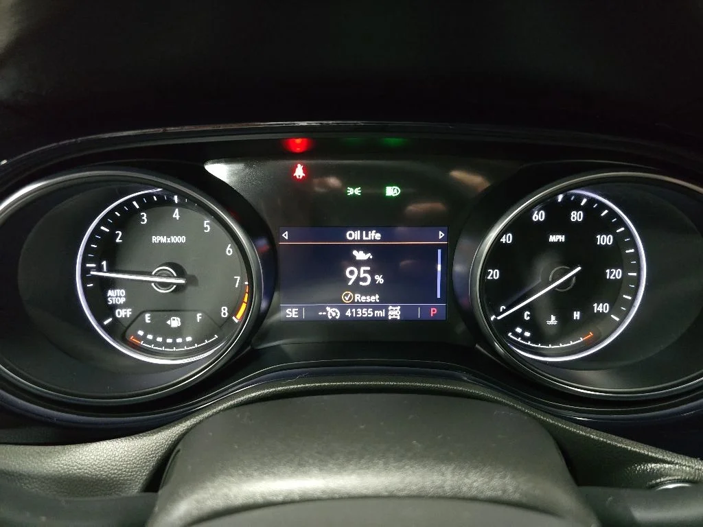 Used 2023 Black Buick Select image 24