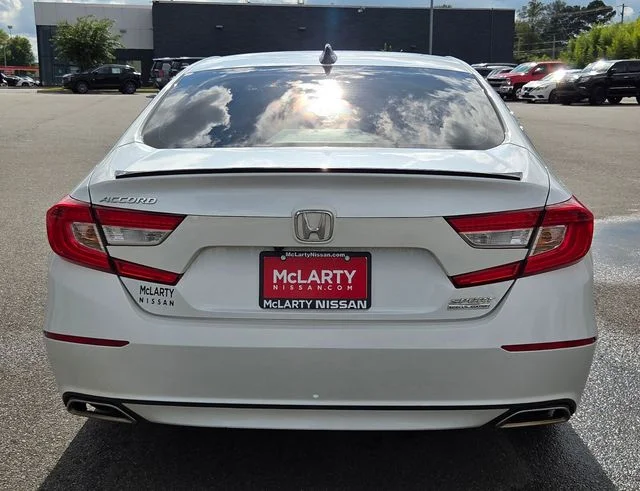 Used 2022 White Honda Sport Special Edition image 6