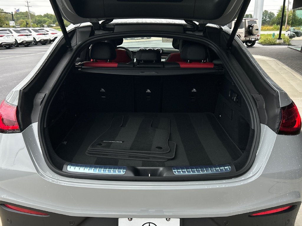 New 2027 MANUFAKTUR Alpine Grey Mercedes-Benz GLC 300 image 7