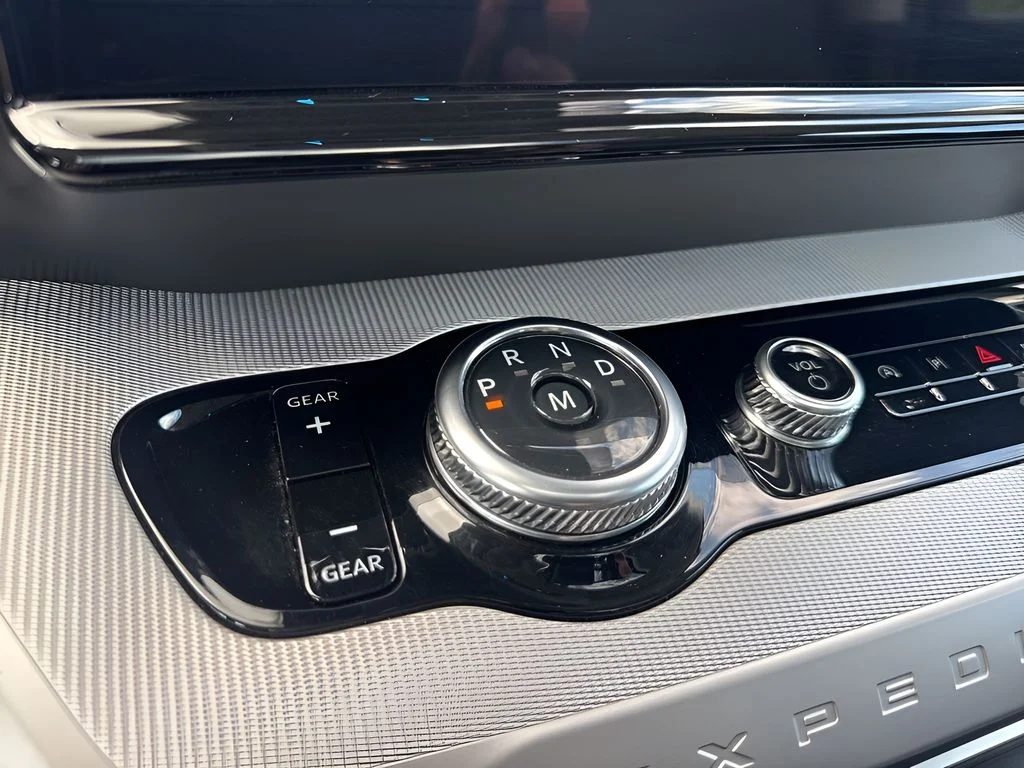 Used 2025 Silver Ford Active image 18