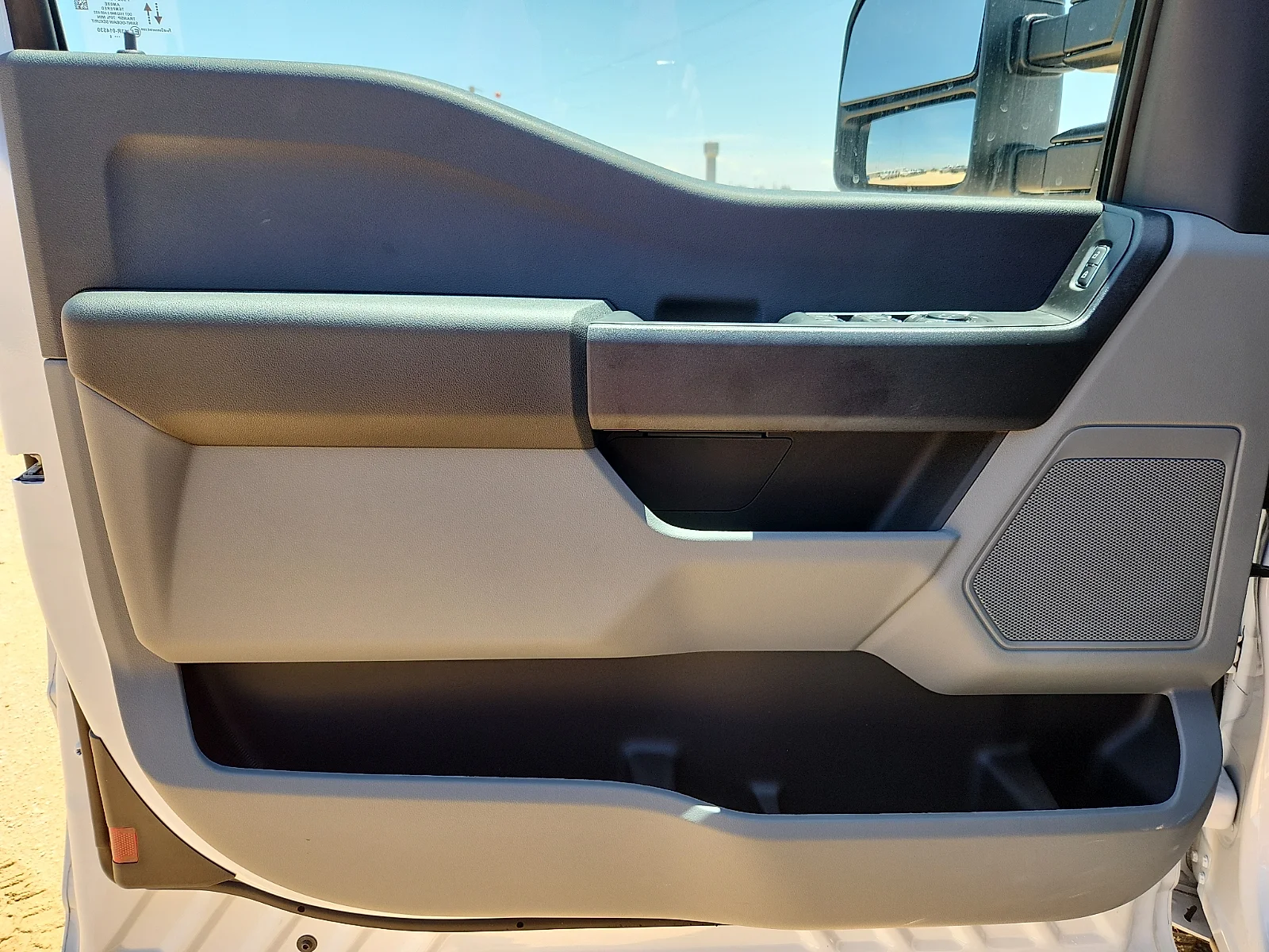 New 2026 Oxford White Ford F-350® XL image 13