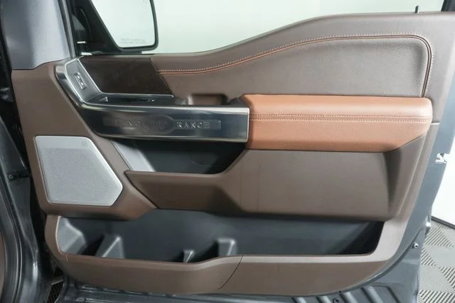 New 2026 Carbonized Gray Metallic Ford King Ranch® image 38