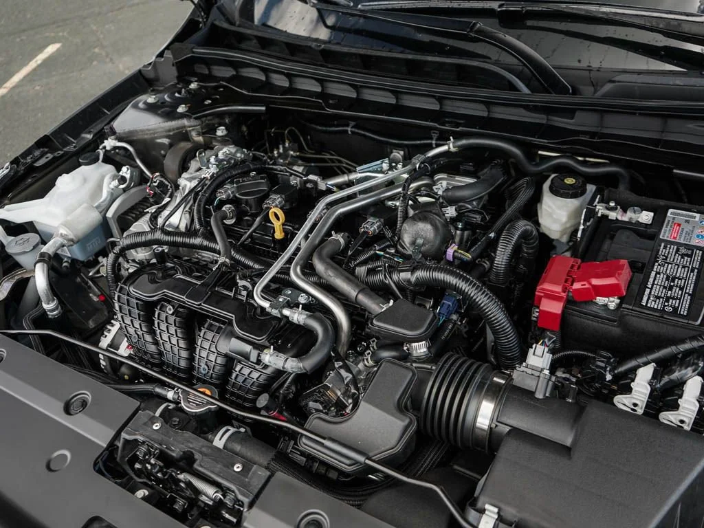 New 2026 Gun Metallic Nissan 2.5 SV image 7