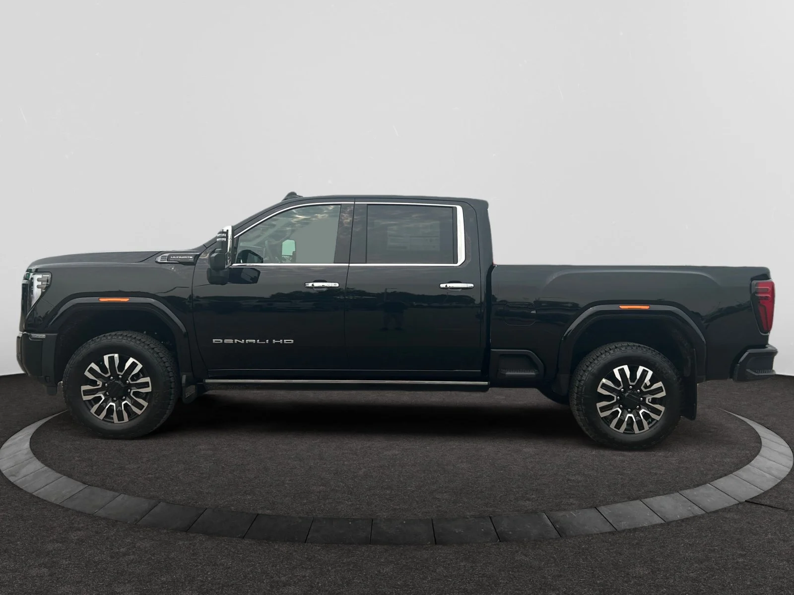 New 2026 Onyx Black GMC Denali Ultimate image 2