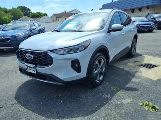 2025 Ford Escape Hybrid ST-Line Select - Photo 8