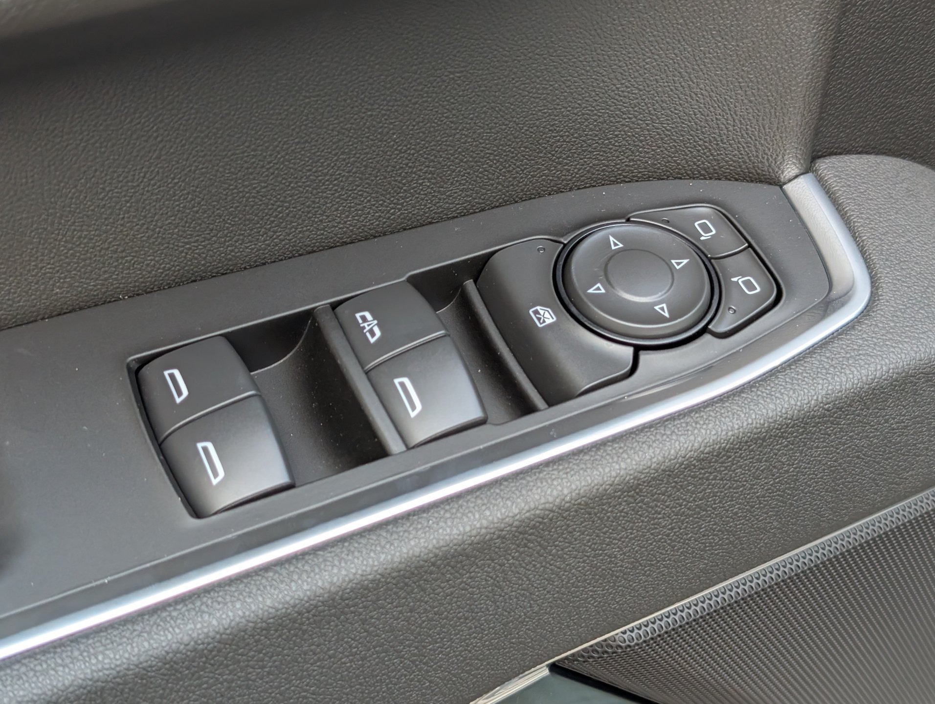 2026 Chevrolet Silverado 1500 RST - Photo 19