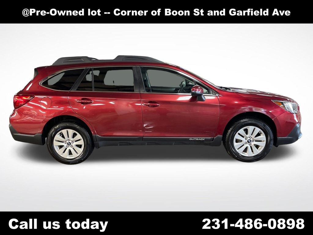 Used 2019 Red Subaru 2.5i Premium image 6