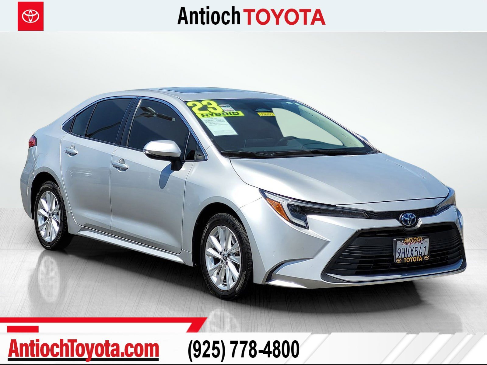 2023 Toyota Corolla XLE Hybrid CVT's photo