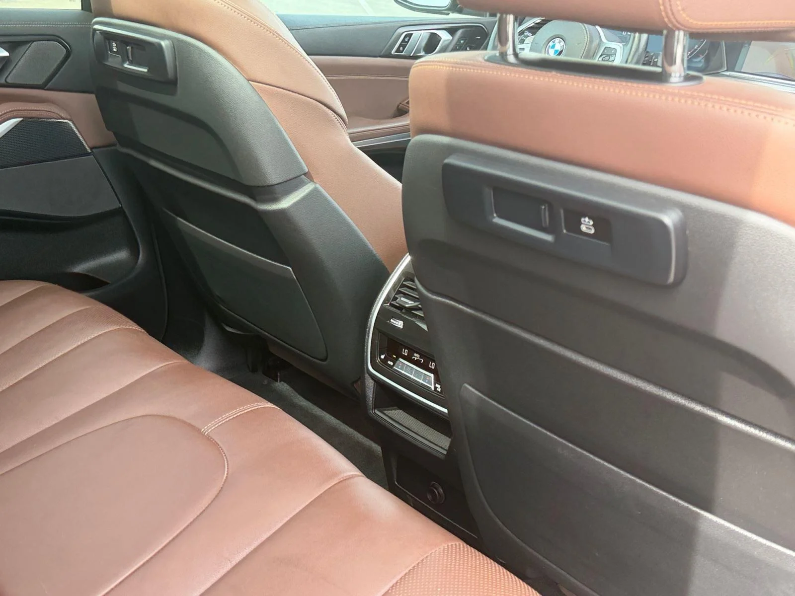 Used 2022 Carbon Black Metallic BMW M50i image 51