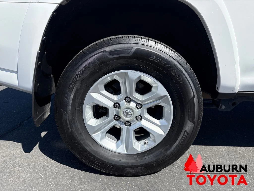 Used 2017 Super White Toyota SR5 image 25