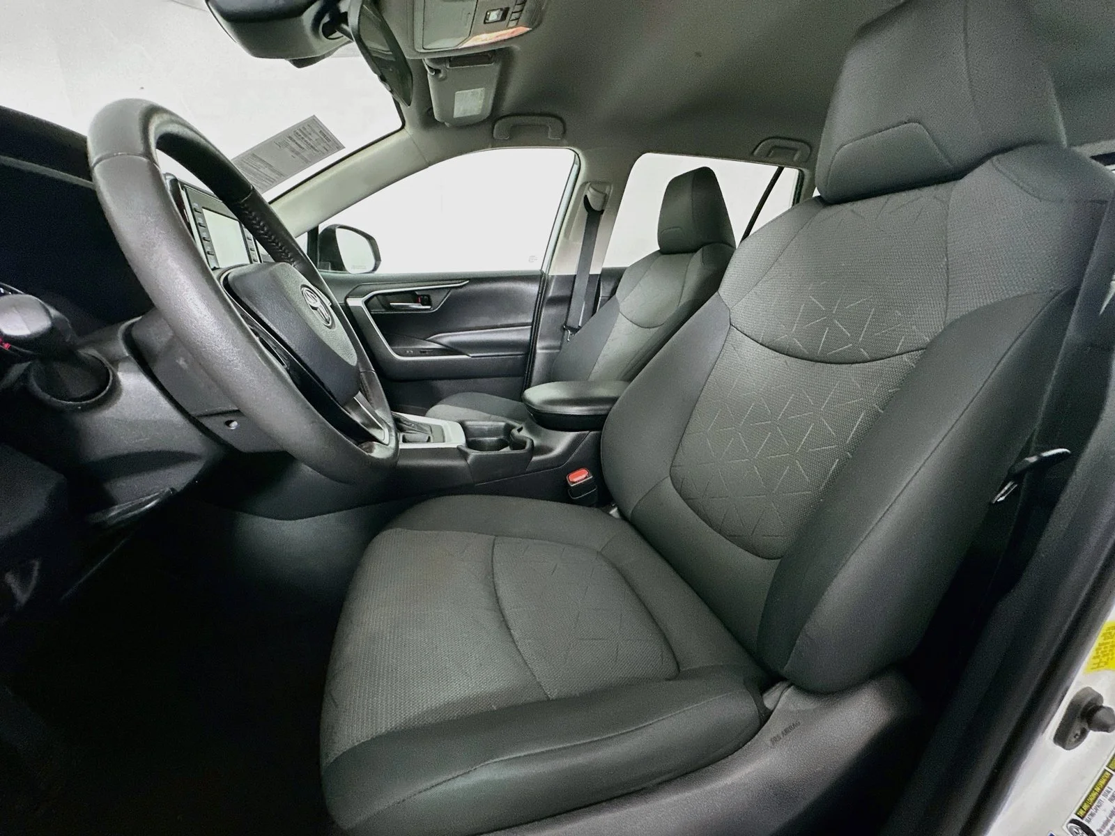Used 2021 Super White Toyota XLE image 21