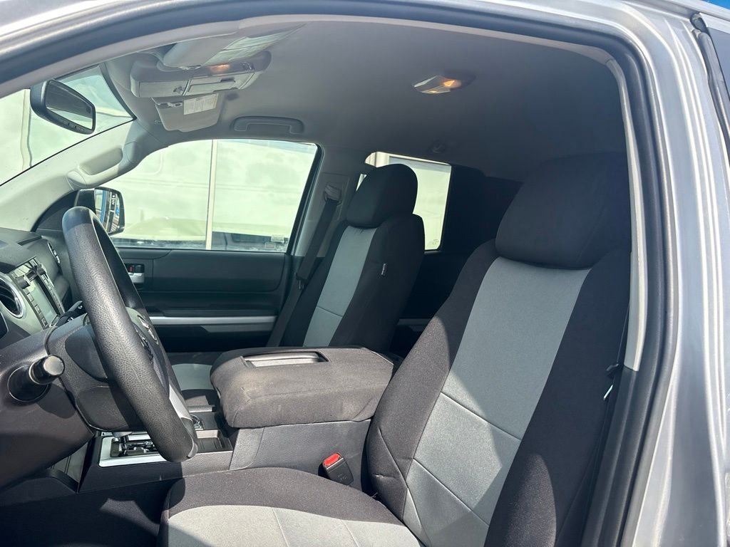 Used 2016 Silver Sky Metallic Toyota SR5 image 11