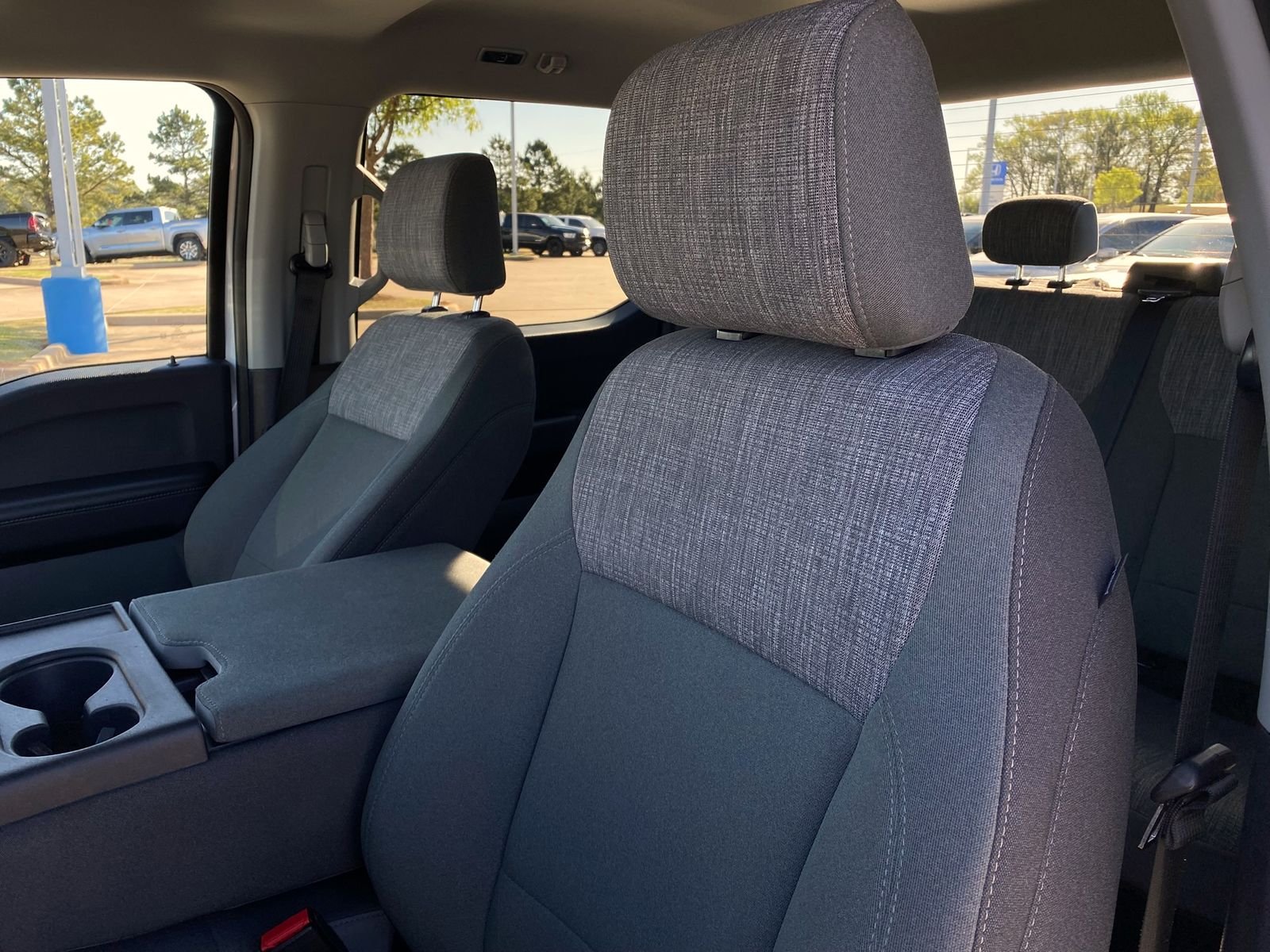 Used 2023 Oxford White Ford XLT image 14