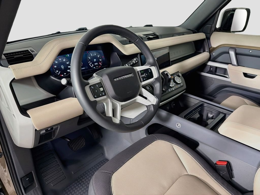 Certified Used 2023 Brown Land Rover X-Dynamic SE image 9