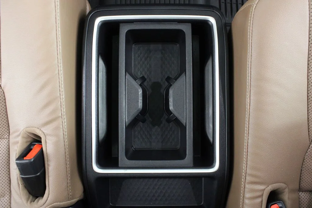 Used 2024 Pearl Toyota Platinum image 17