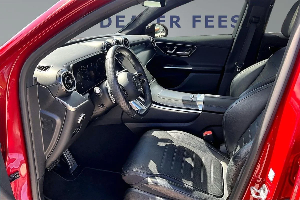 Used 2024  Mercedes-Benz 4MATIC® Coupe image 17