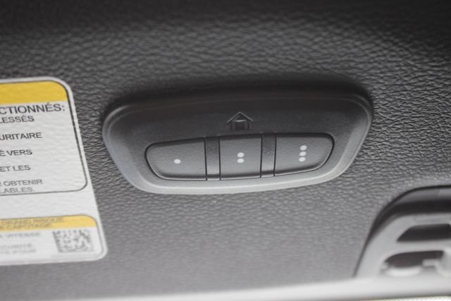 Used 2024 White Jeep Sport S image 13