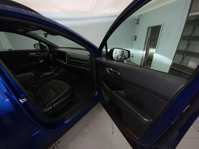 Used 2023 Blue Kia X-Line image 24