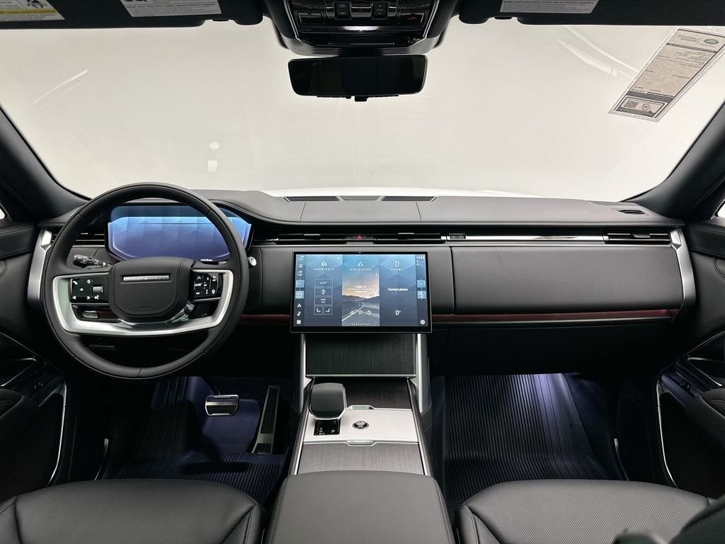 New 2026 Fuji White Land Rover SE image 8