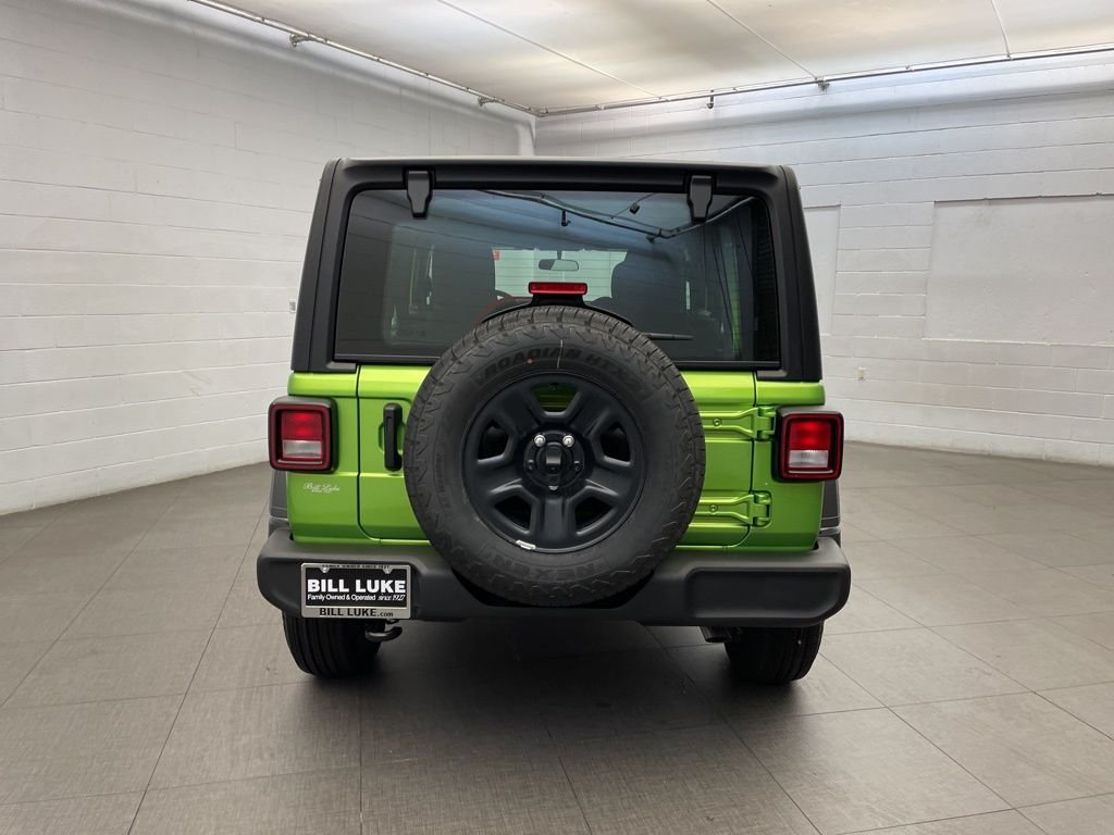 New 2026 Mojito Clear-Coat Exterior Paint Jeep Sport image 4