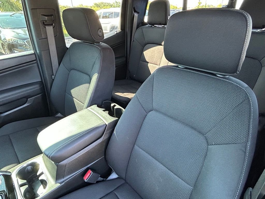 Used 2023 Blue GMC Elevation image 18