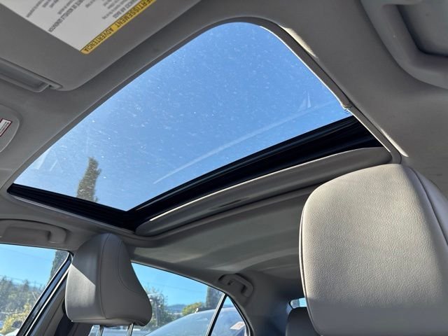 Used 2020 Black Toyota SE image 5