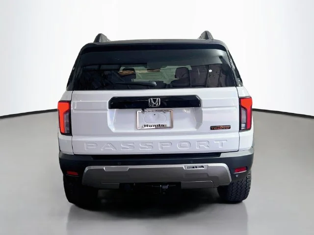 New 2027 Platinum White Pearl Honda  image 20