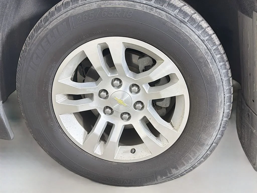 Used 2016 Tungsten Metallic Chevrolet LT image 30