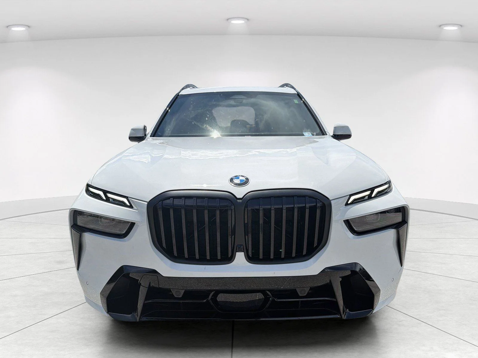 New 2027 Alpine White BMW xDrive40i image 2