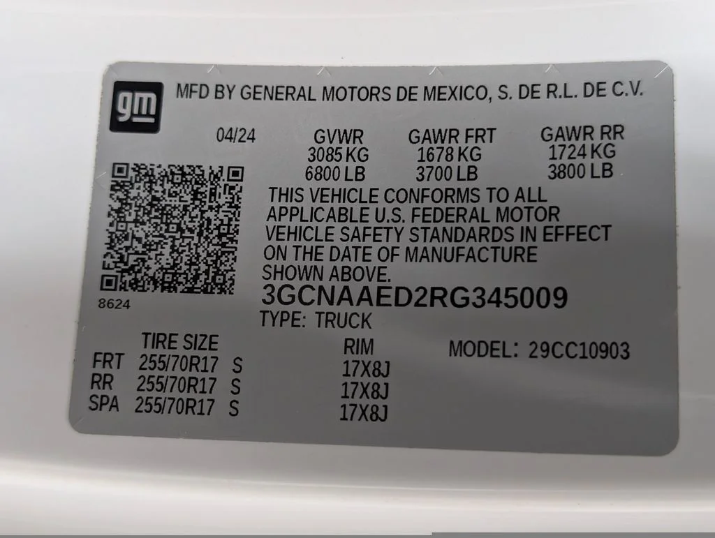 Certified Used 2024 Summit White Chevrolet WT image 21