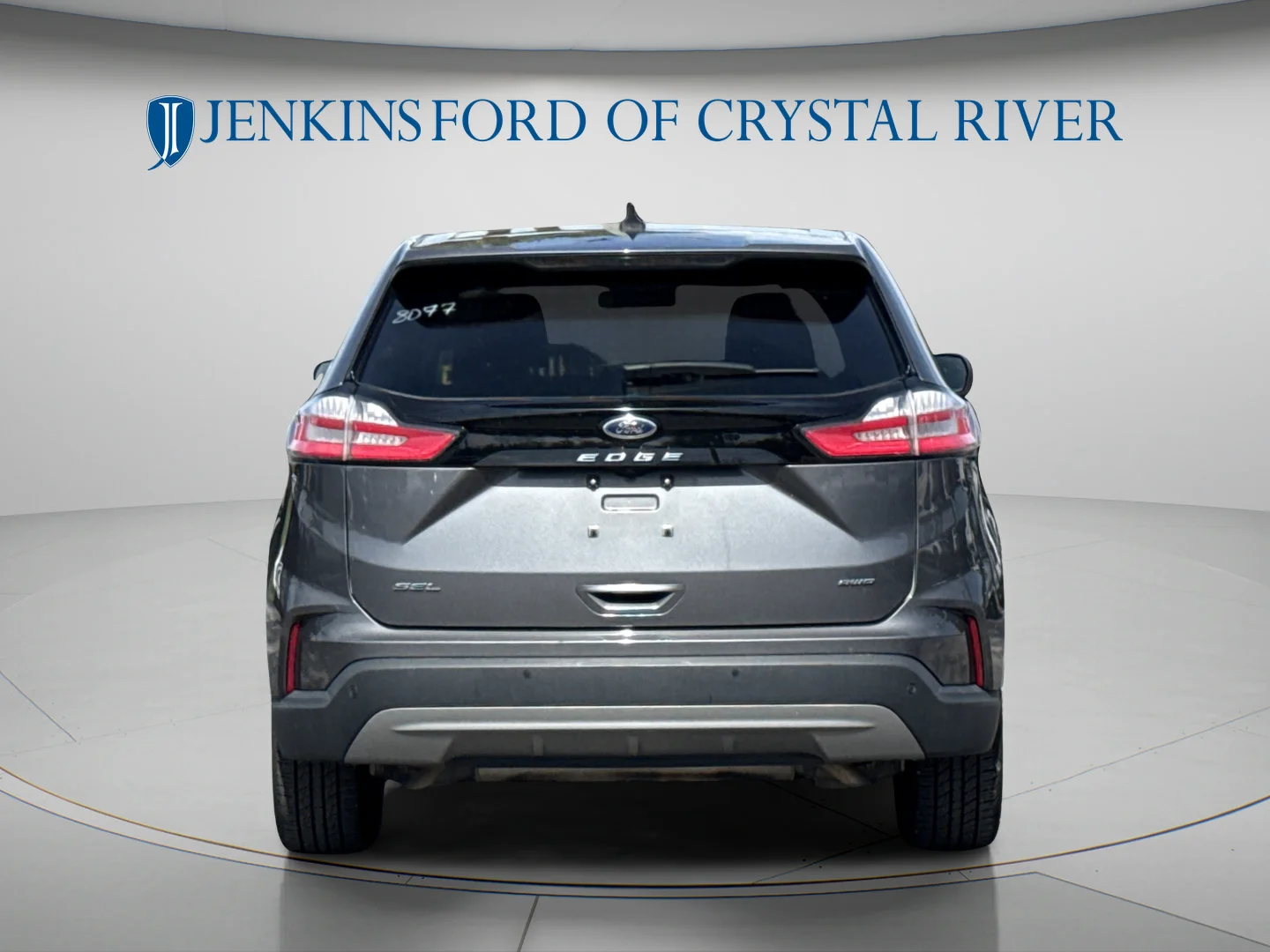 Used 2024 Carbonized Gray Metallic Ford SEL image 5
