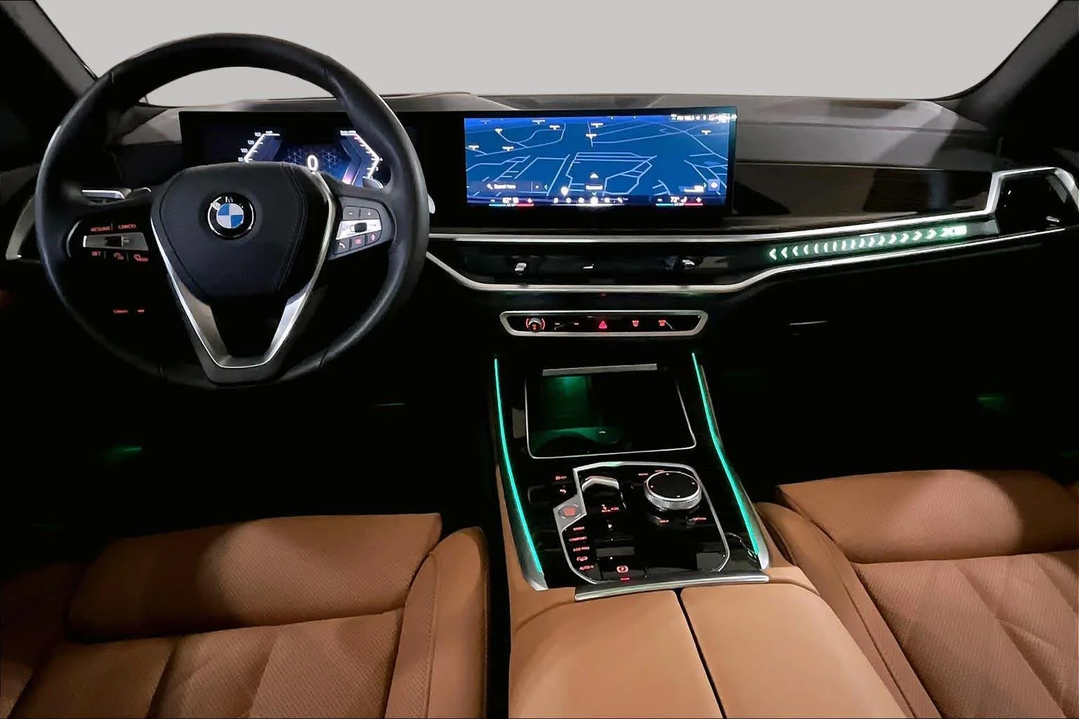 Certified Used 2025 Manhattan Green Metallic BMW xDrive40i image 15