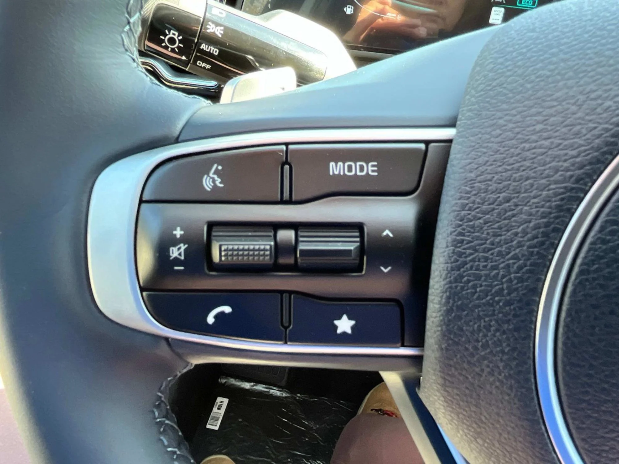 2025 Kia Sportage EX Hybrid - Photo 20