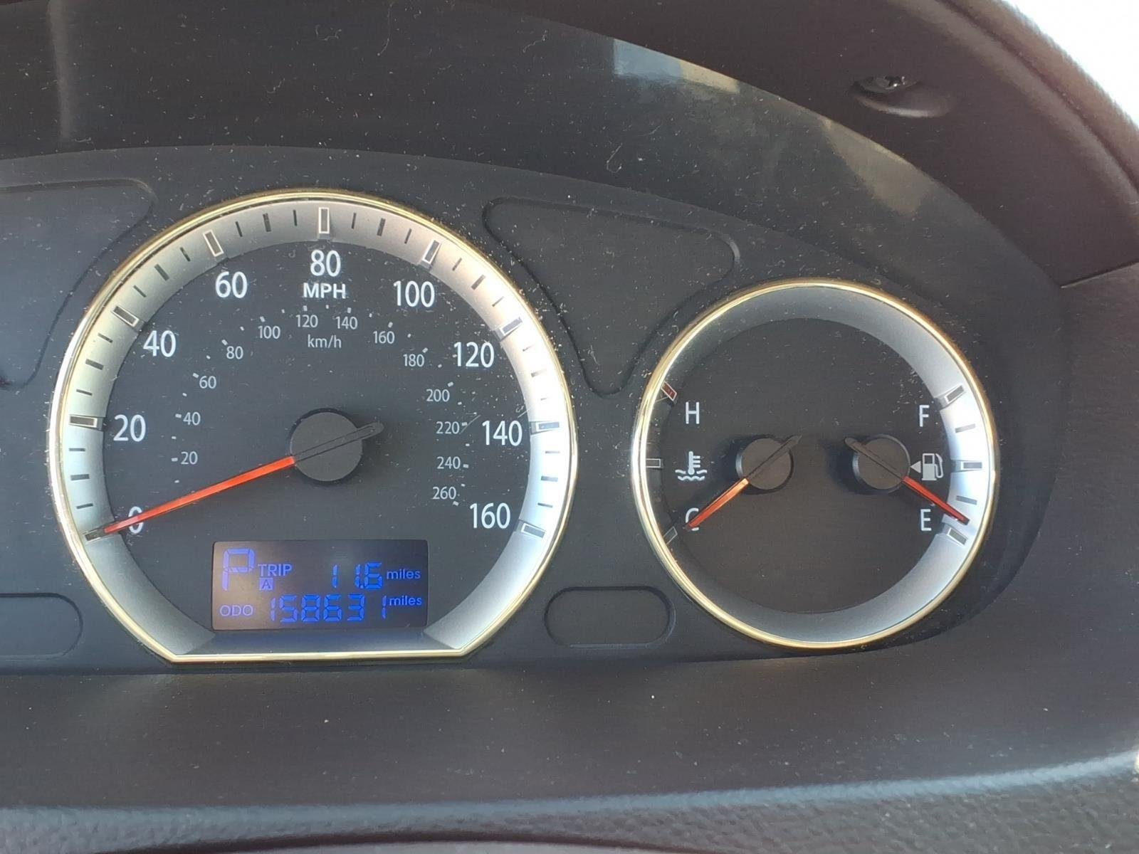 Used 2009 Bright Silver Hyundai Limited image 30