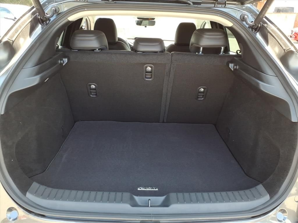 2025 Mazda CX-30 Premium - Photo 7