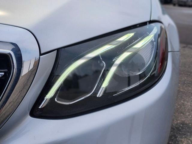 Used 2019 Silver Mercedes-Benz E 300 image 11