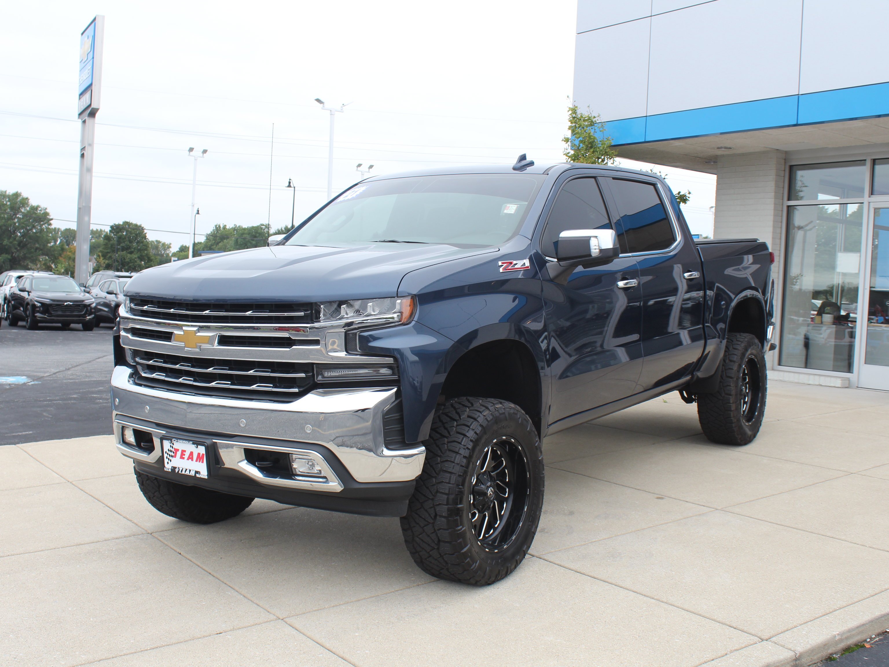 Used 2021 NORTHSKY BLUE METALLIC Chevrolet LTZ image 10