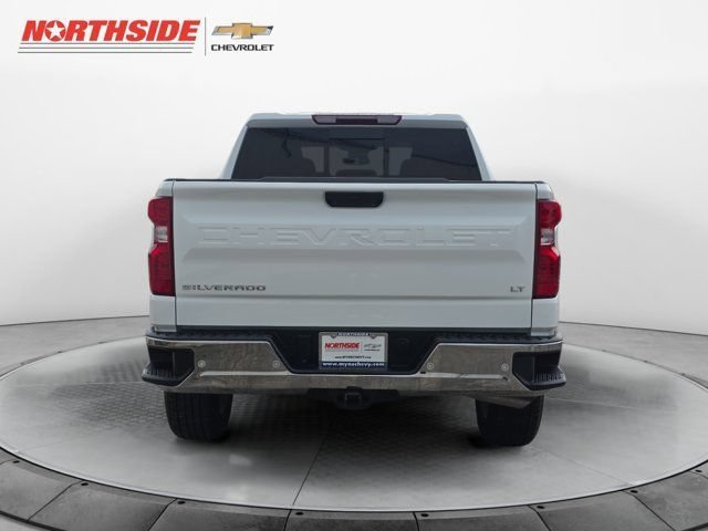 New 2026 Summit White Chevrolet LT image 7