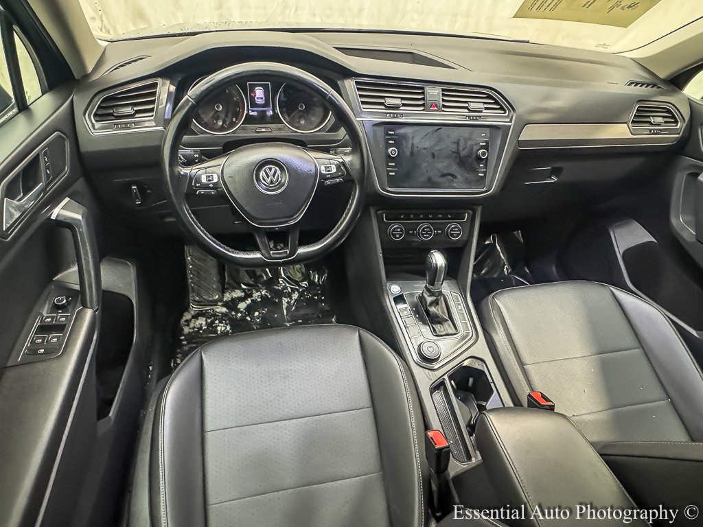 Certified Used 2019 Blue Metallic Volkswagen 2.0T SE image 14