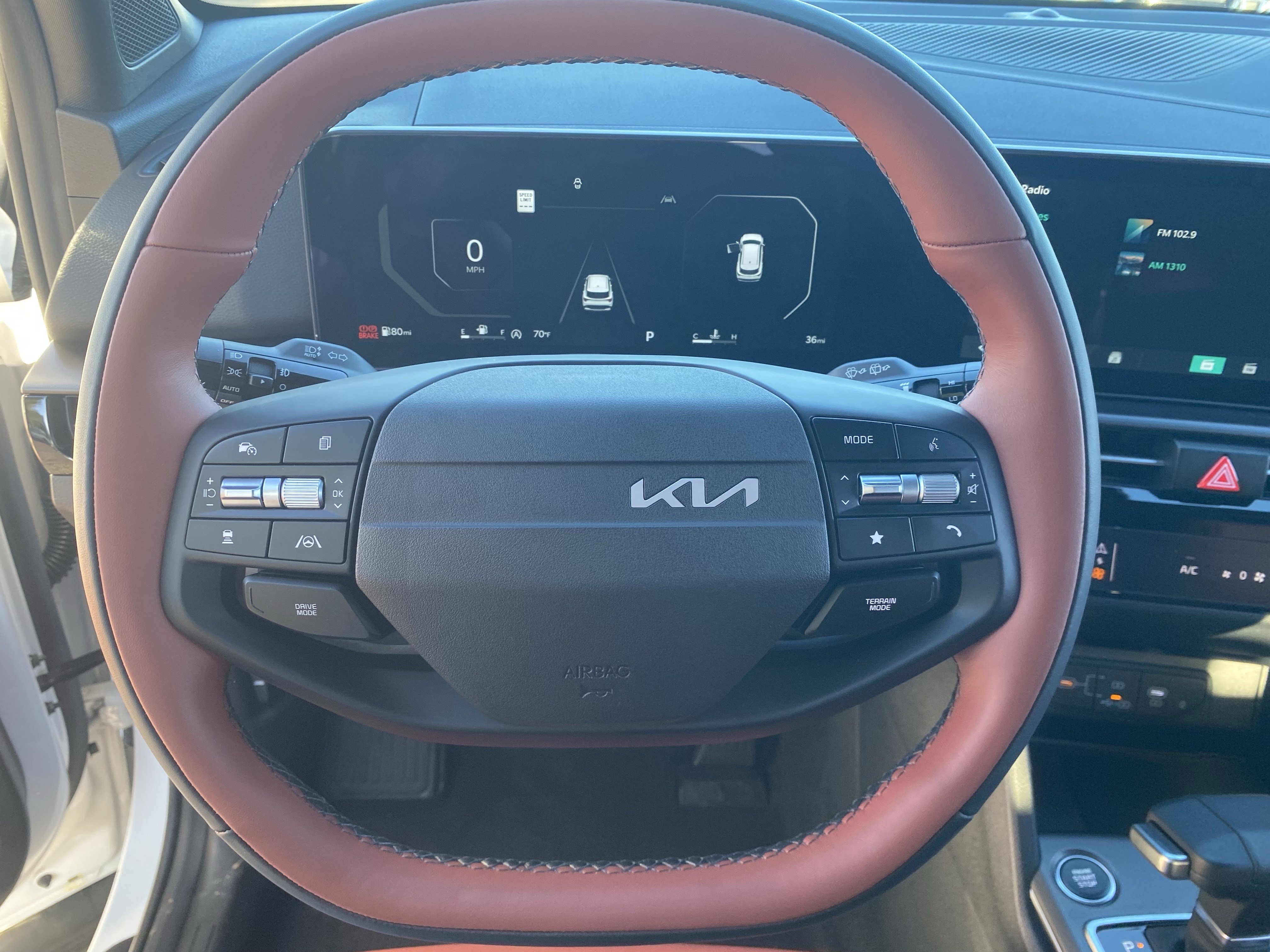 New 2026 Glacial White Pearl Kia SX Prestige image 21