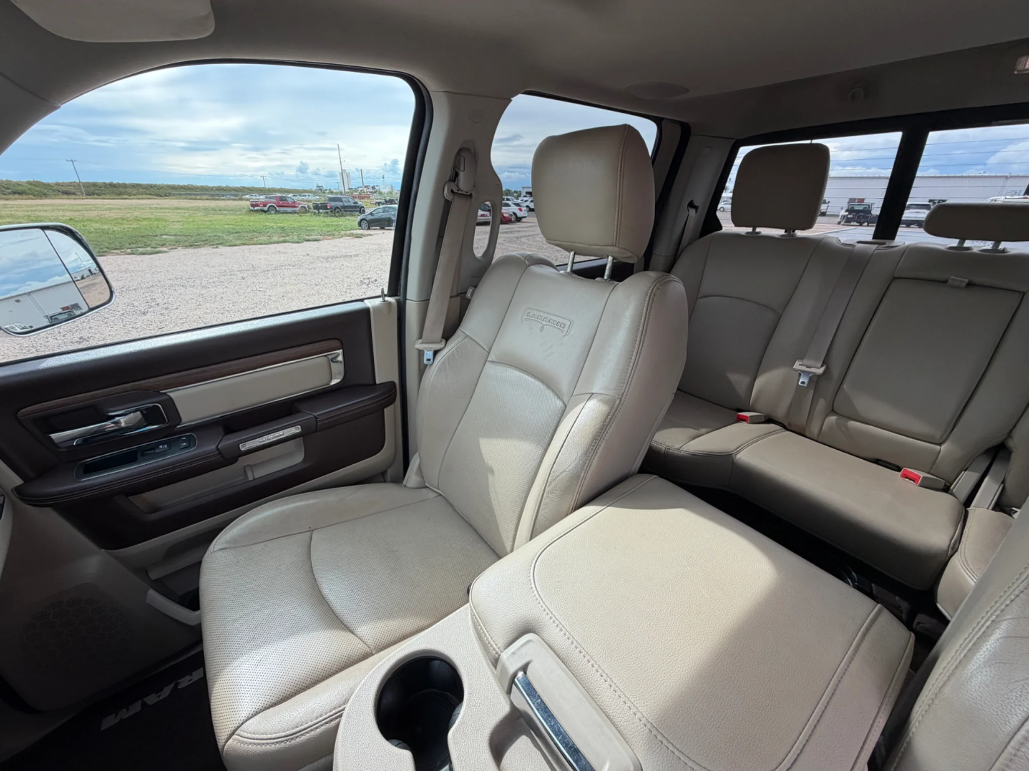 Used 2016 Granite Crystal Metallic Clearcoat Ram Laramie image 13