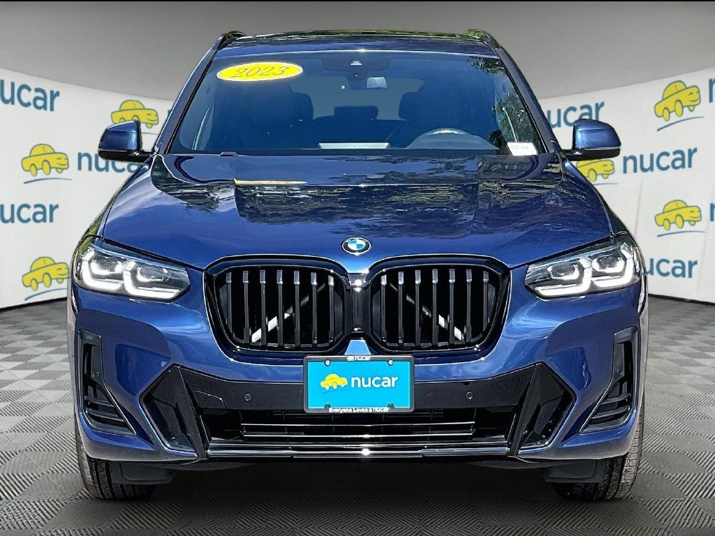 Used 2023 Blue BMW xDrive30i image 2