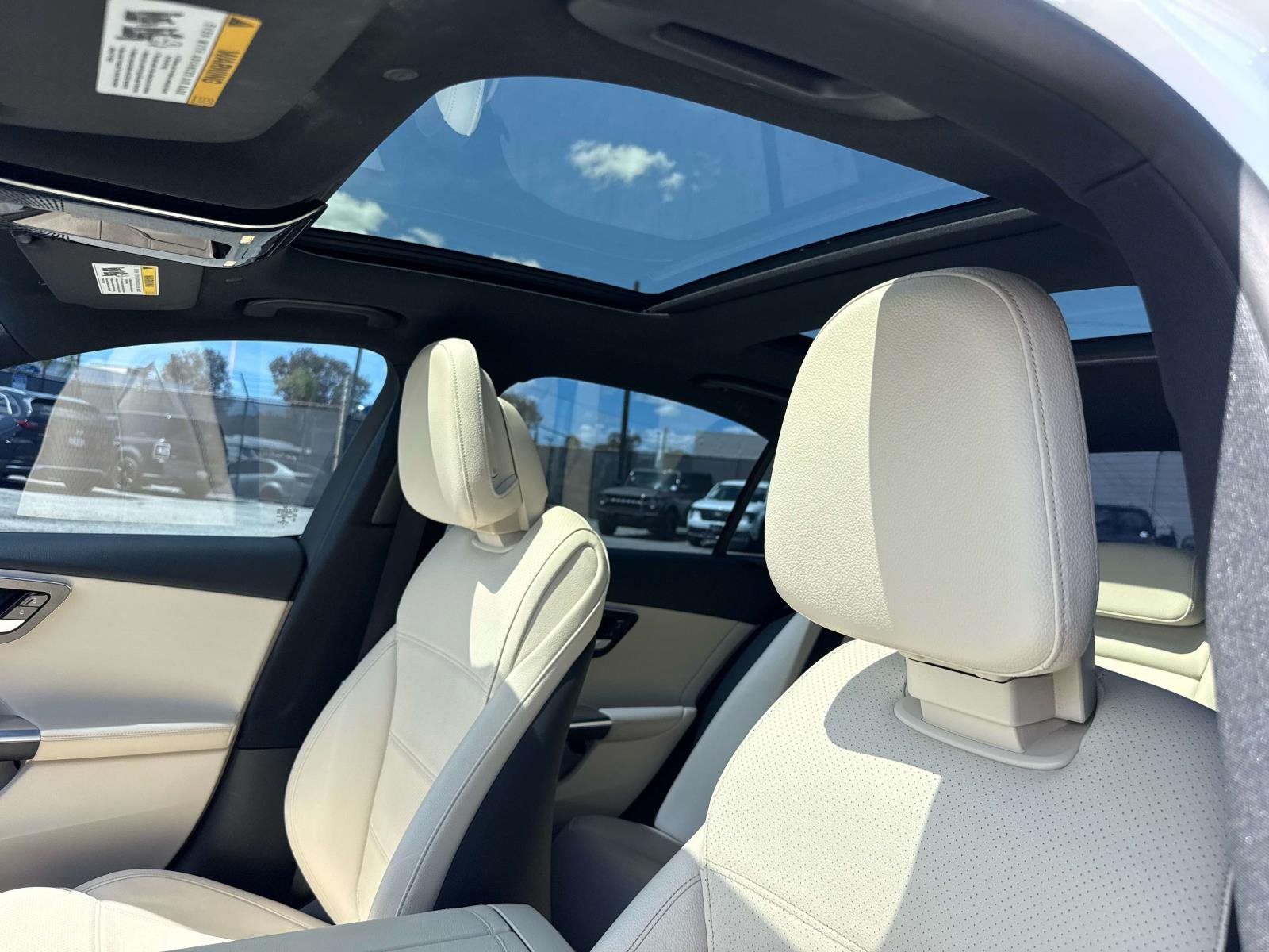 Used 2022 White Mercedes-Benz C 300 image 26