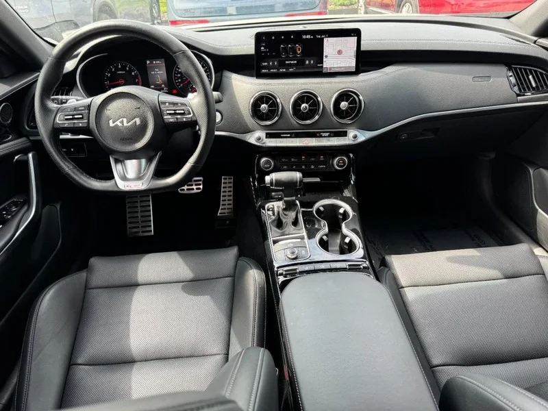 Used 2022 Snow White Pearl Kia GT-Line AWD image 9