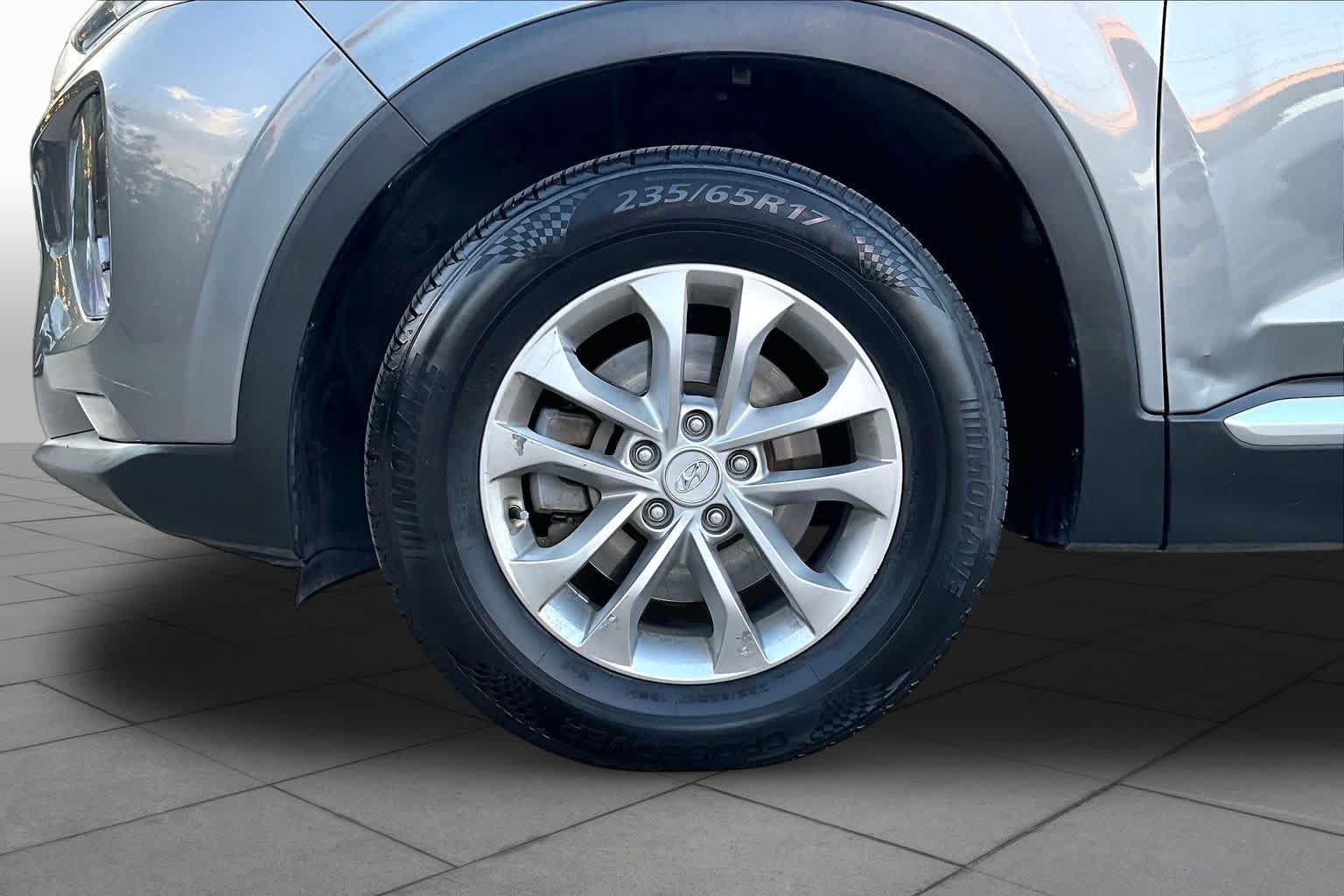 Used 2019 Machine Gray Hyundai SEL image 11