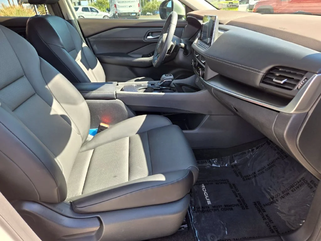 Certified Used 2023 White Nissan SV image 22