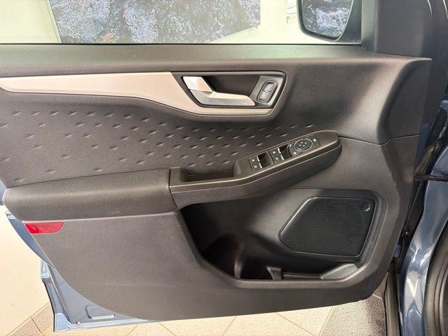 Certified Used 2020 Blue Metallic Ford  image 14