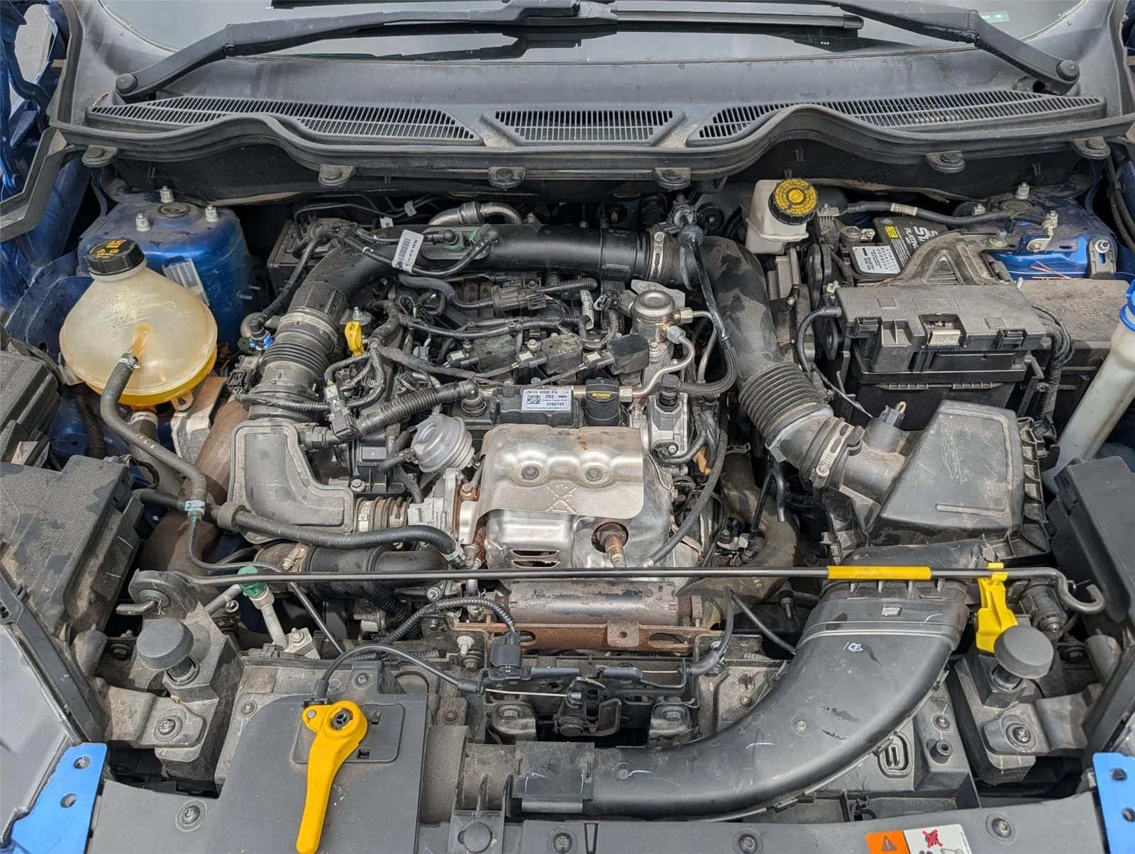Used 2021 Lightning Blue Ford SE image 34