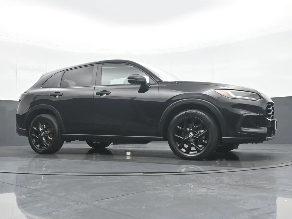 Used 2023 Black Honda Sport image 32