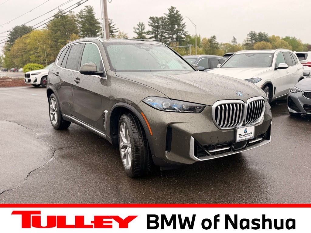 2026 BMW X5 xDrive50e's photo